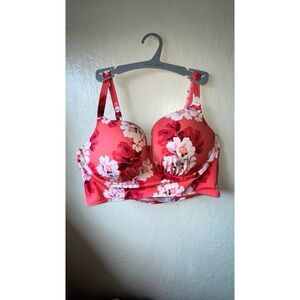 Sexy Torrid Floral Swim Top size 2 DD/F